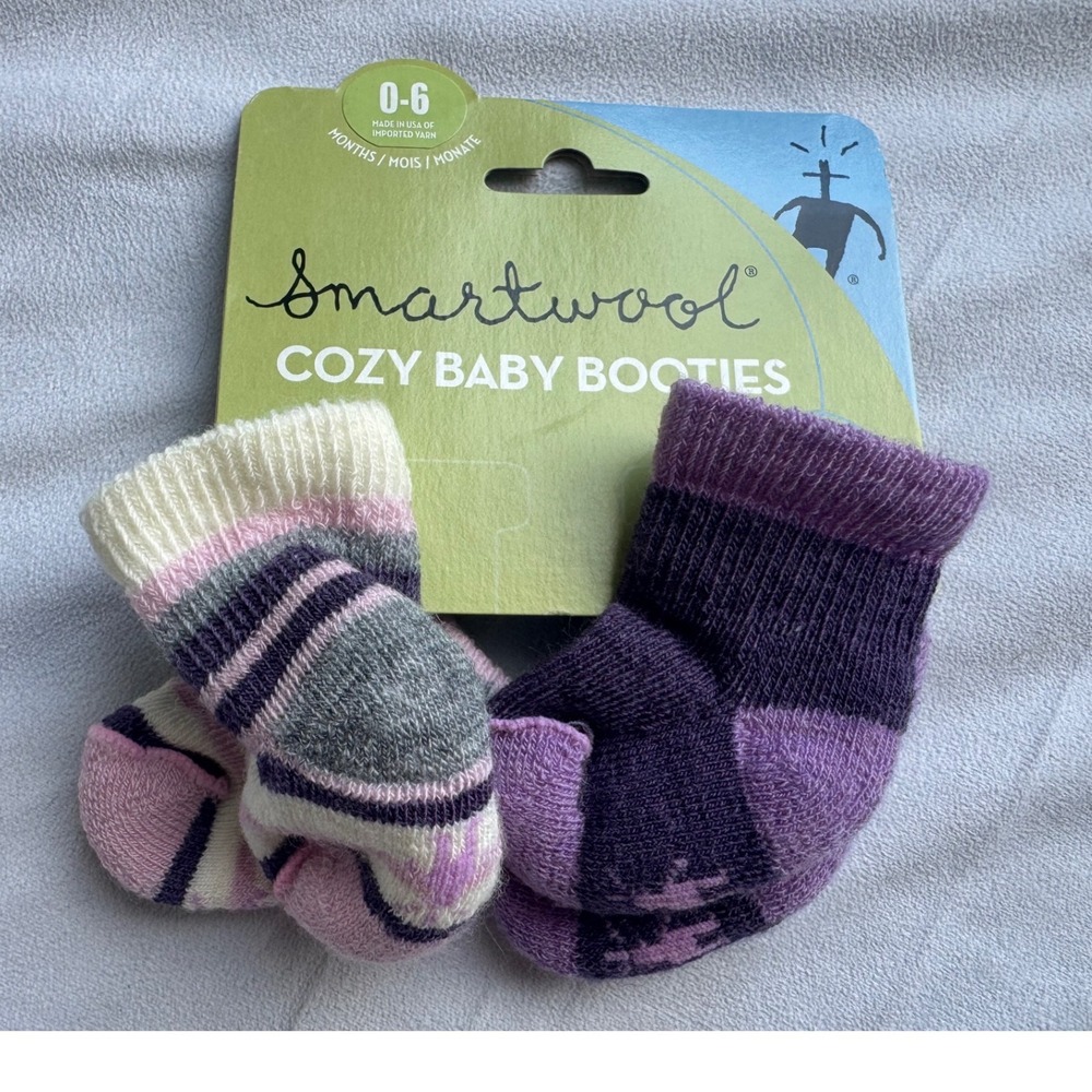 Smartwool Cozy Baby Booties 0-6M Desert Purple Merino Wool Striped 2 Pack NEW